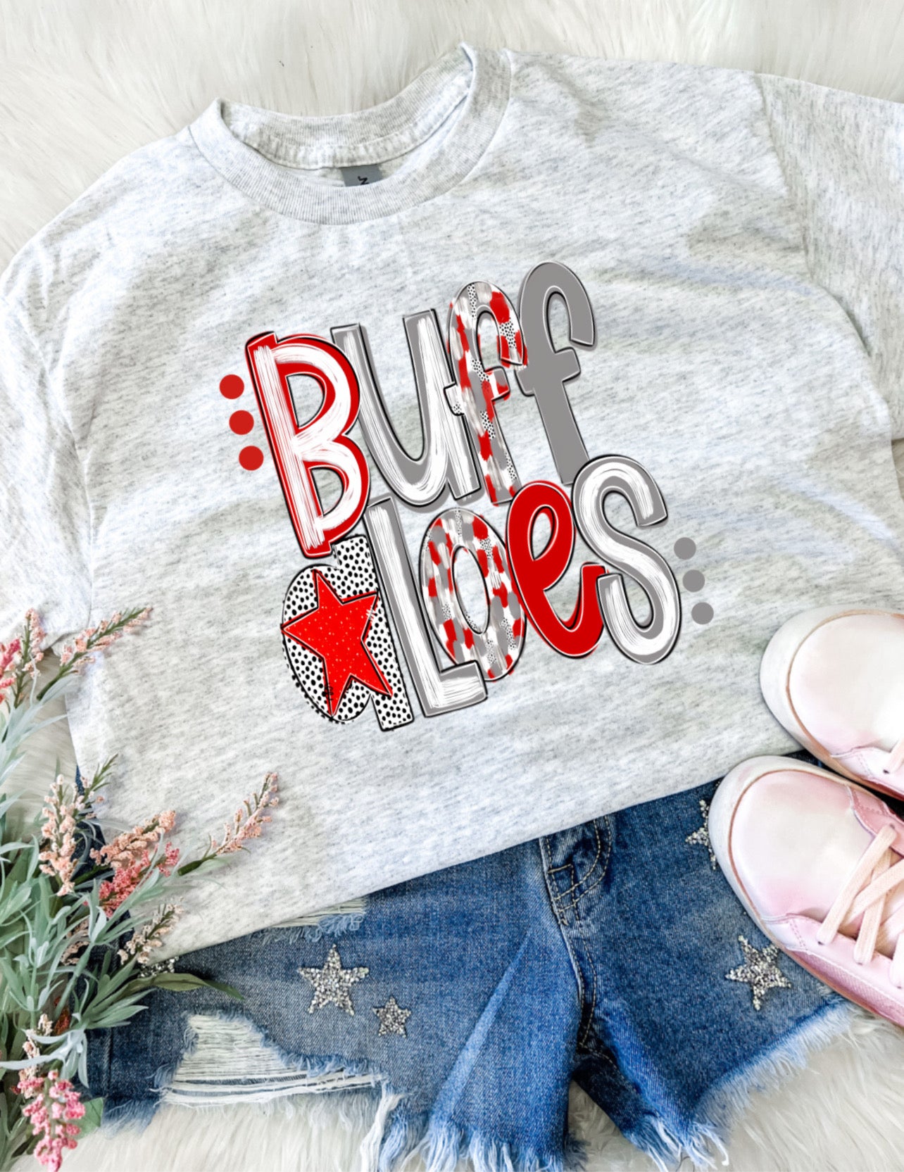 BUFFALOES Poppy Font