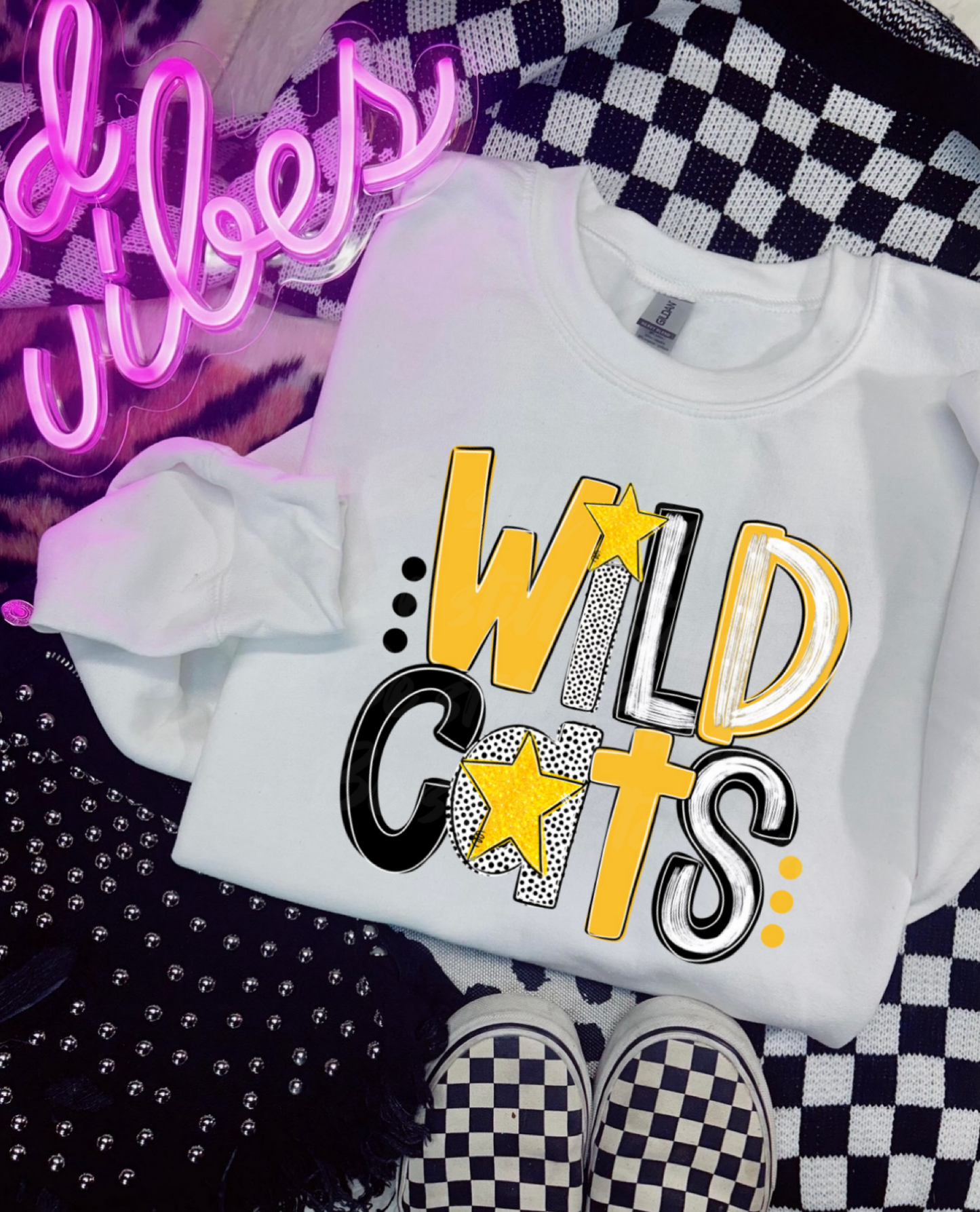 GRADY - WILDCATS BLACK AND YELLOW POPPY FONT